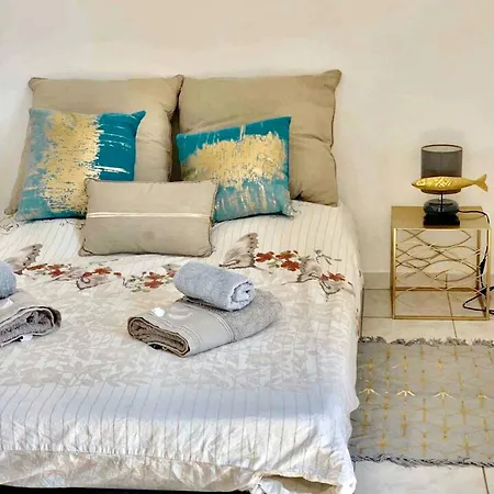Avec Jacuzzi A La Ciotat, 48m² Apartmán La Ciotat